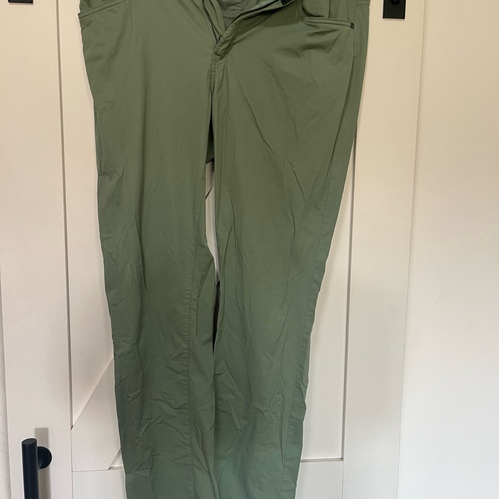 Tailor Vintage Green Chinos 36/32.